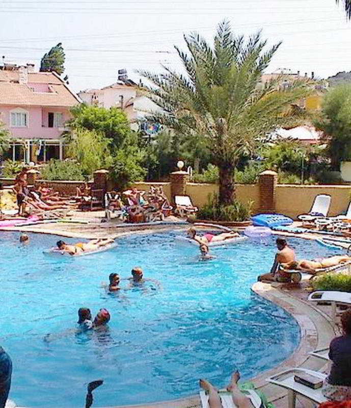 Club Meridmar Apart Armutalan Exterior photo