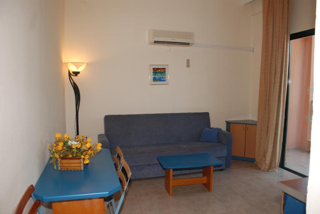 Club Meridmar Apart Armutalan Room photo